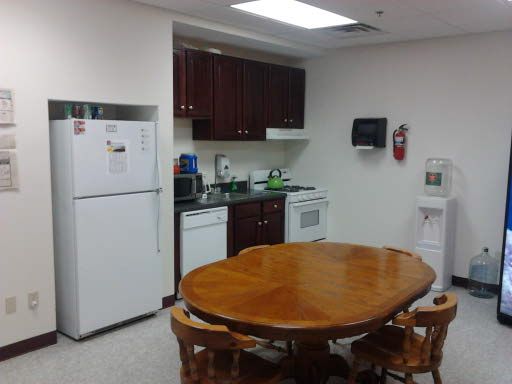 815 John St, Evansville, IN 47713